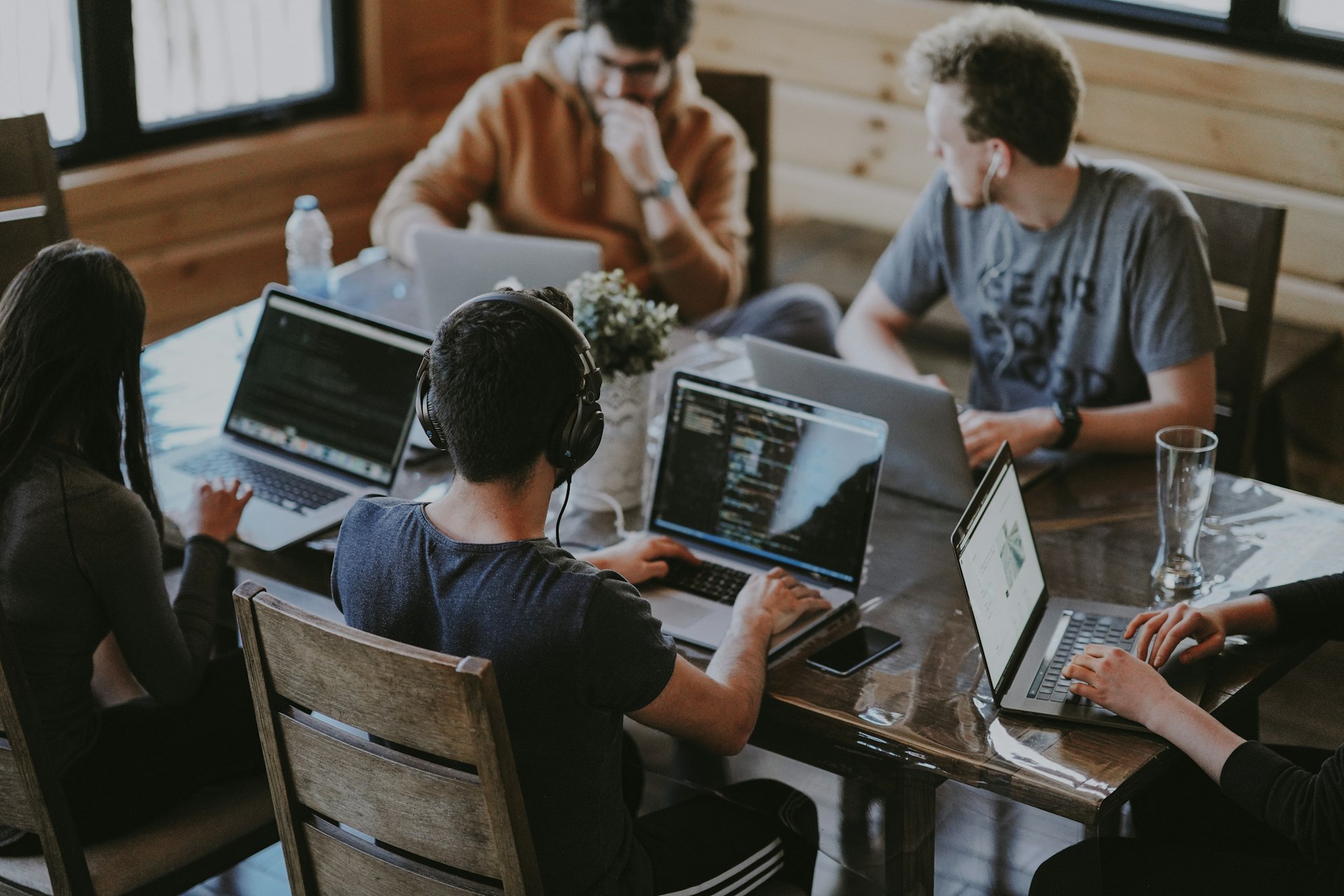 Acestack LLP — Global Technology, Staffing & Consulting