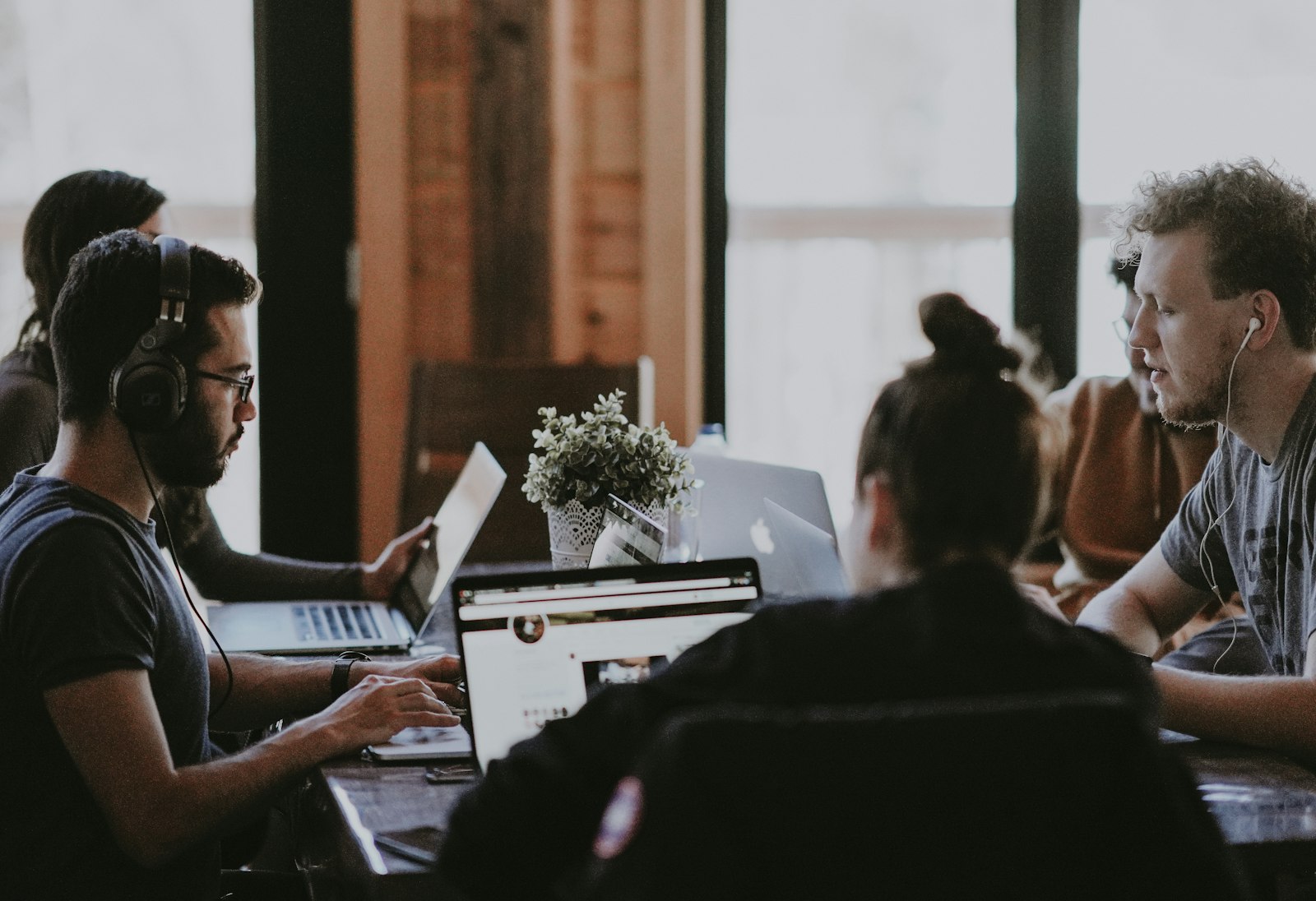 Acestack — Global Technology, Staffing & Consulting